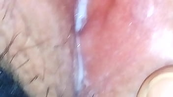 Rica vagina y uñas