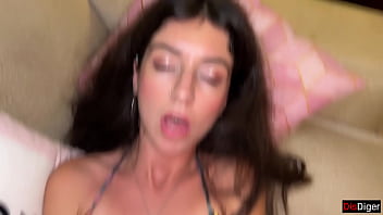 Picked up a cutie in the pool she made me cum in three minutes katty west