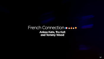 Big boobs pornstar anissa kate and tru kait threesome with big juicy cock