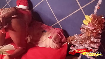 Sexo e bebedeira no barraco da favela