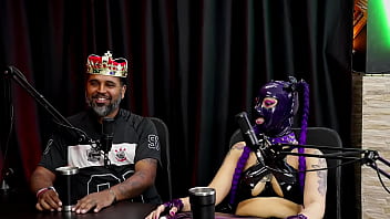 Sempre escutou falar do sadomasoquismo teve sua primeira experiência com podolatria contou como se conheceram e a relação funciona madame agatha e jeff negão rei das entrevistas