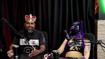Sempre escutou falar do sadomasoquismo teve sua primeira experiência com podolatria contou como se conheceram e a relação funciona madame agatha e jeff negão rei das entrevistas