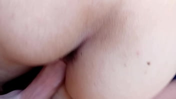 šukal jsem kamarádku zezadu a cákal jí na zadek