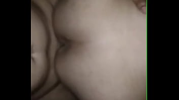 Madre soltera me da las nalgas está deliciosa tetona y culona