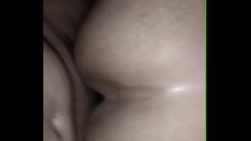 Madre soltera me da las nalgas está deliciosa tetona y culona