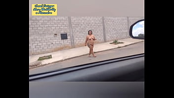 Exibicionismo hard eu esposa bem cadelinha andando toda nua pelas ruas pra me expor
