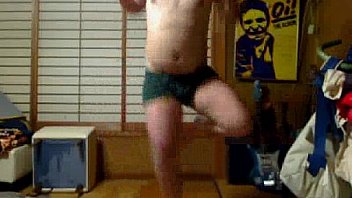 Famous Game Player thumbnail