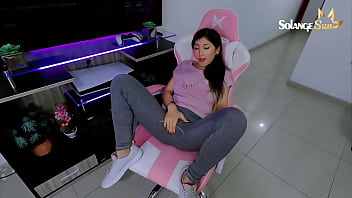 Gaming chair watch me soak my leggins my pussy is so wet