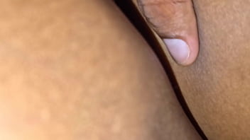 Metendo com a baiana gordinha no banho