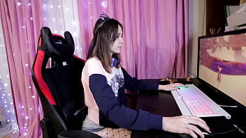 Blowjob from kawaii girl