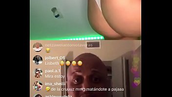 The6showlive big ass mami showing tits and her big ass