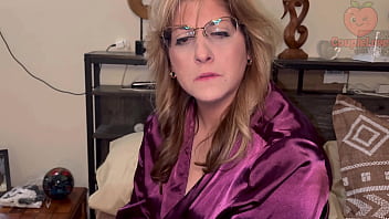 Taboo step mommy grinds her big clit all over stepson's face custom content