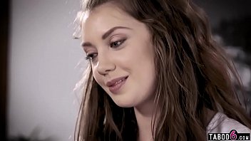 Teen ready to lose her virginity visits wrong doctor Teen ready to lose her virginity visits wrong doctor
