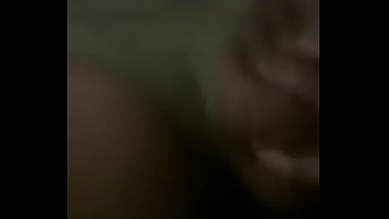 Dandome pinga en la postura del perro