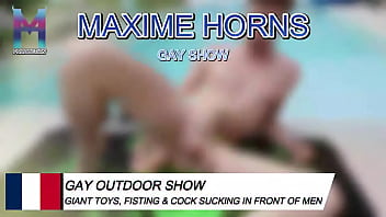 He watched me fisting myself and couldn’t resist he grabbed me and fucked me raw while everyone was still w