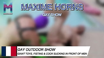 He watched me fisting myself and couldn’t resist he grabbed me and fucked me raw while everyone was still w