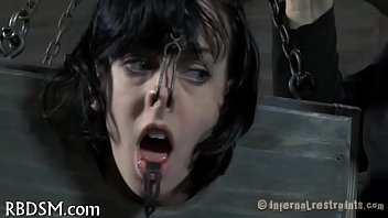 Slave sadomasochism
