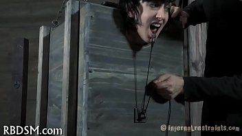 Slave sadomasochism