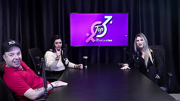 Melody antunes aprende com monica lima como ser uma hotwife raiz diz melody que o sonho dela era ficar com 3 pauzudos ao mesmo tempo completo no red