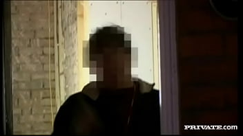 Elle brook meets a guy and ten minutes later they are banging