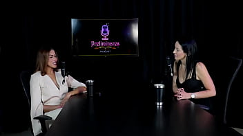 O cliente só quer ver masturbação passou um perrengue na europa tem um que ela casaria e gosta de sexo anal vitoria vonteese sheer red