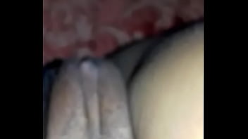 Fat pussy n**** crome skin gyal