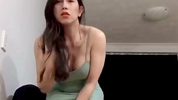 Ladyboy Hot Dance And Undress Her Clothes At The End thumbnail