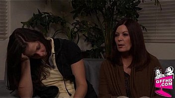 Girls Having Fun 0016 thumbnail