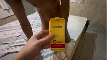 Dei pro jardineiro do meu prédio ele gozou muito depois de tomar um tadala