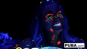 Hot babes lick each other