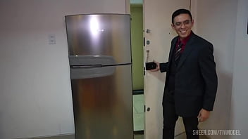 Food fetish and soles licking before the fuck