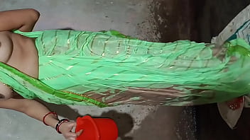 Sasur bahu bathroom sex bahu pissing in bathroom