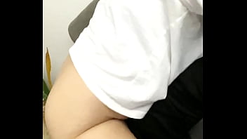 Inararo at diniligan ang masarap at malibog na dalagang pilipina