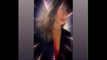 Rendez vous à 13h30 pour un live et oui enfin j’arrive et attention