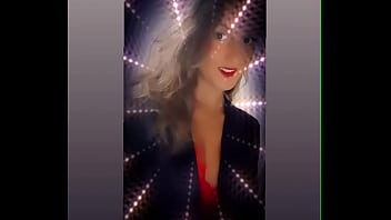 Rendez vous à 13h30 pour un live et oui enfin j’arrive et attention