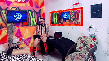 The fode com nicoly carioca moreno rabo gigante e piercing na buceta completo sheer e red