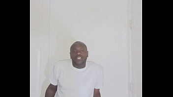 Returning after finishing running errands to do some more blogging in yellow about voice effects i remembered singing with for free that made some songs sound the way they sounded once 1