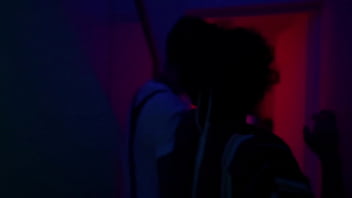 Hot latina get horny and cums