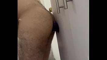 Jugando con mi dildo Jugando con mi dildo