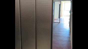 Bonjour voisin vous allez aussi à la plage faire de la gym