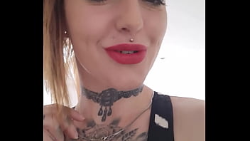 Attention demain je t invite dans ma chambre pour une séance de sport