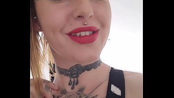 Attention demain je t invite dans ma chambre pour une séance de sport