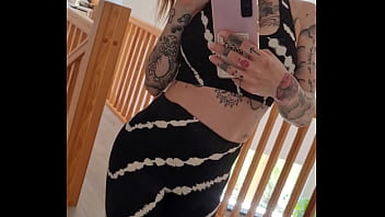 Attention demain je t invite dans ma chambre pour une séance de sport