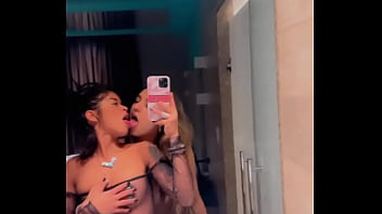 Festinha particular com a deliciosa natinha rios quer ver o que rolou disponível no nosso only