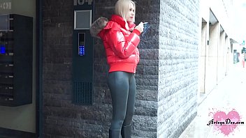 Big booty blonde pussy fucking and deepthroat for money