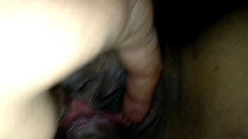 น้ำเงี่ยนที่พุ่งเข้ารูหีของเพื่อนสาวที่มีแตดที่สวยงามและน่าเลีย