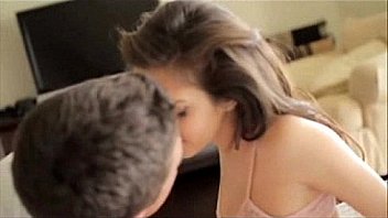 Ninfeta Dando Bucetinha Para Marmanjo Arquivoglscom thumbnail