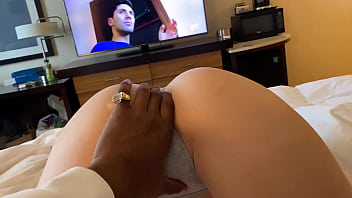 Kim shows off her pretty phat pussy