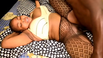 Pretty sure that sex is what she love doing so she ask expression to suck her pussy while she cry for more