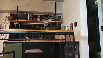 Nonton Safada Estava Tomando Uma Breja Pra Relaxar Quando De Repente Seu Amigo Aparece Safadeza, Ela Percebe E Come&ccedil;a A Mostrar A Buceta Por Baixo Da Mesa - E O Final Voc&ecirc;s Ja Sabem 24cm Dentro thumbnail